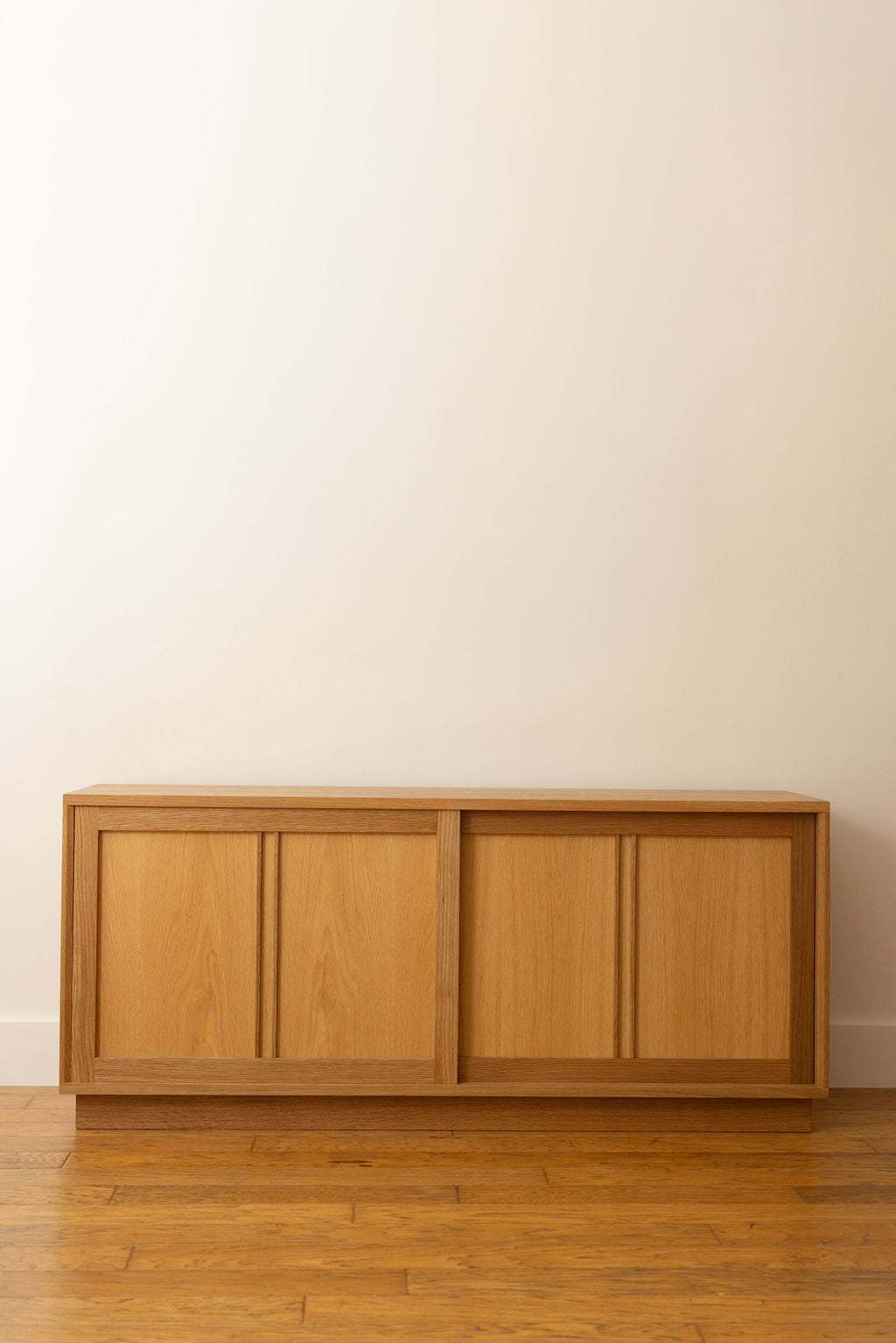 Line Credenza