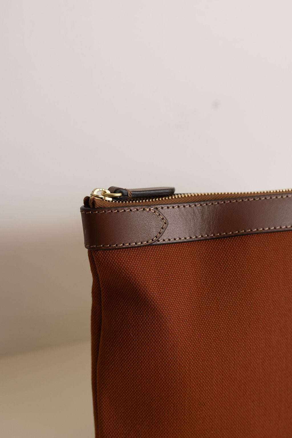 MS Pouch