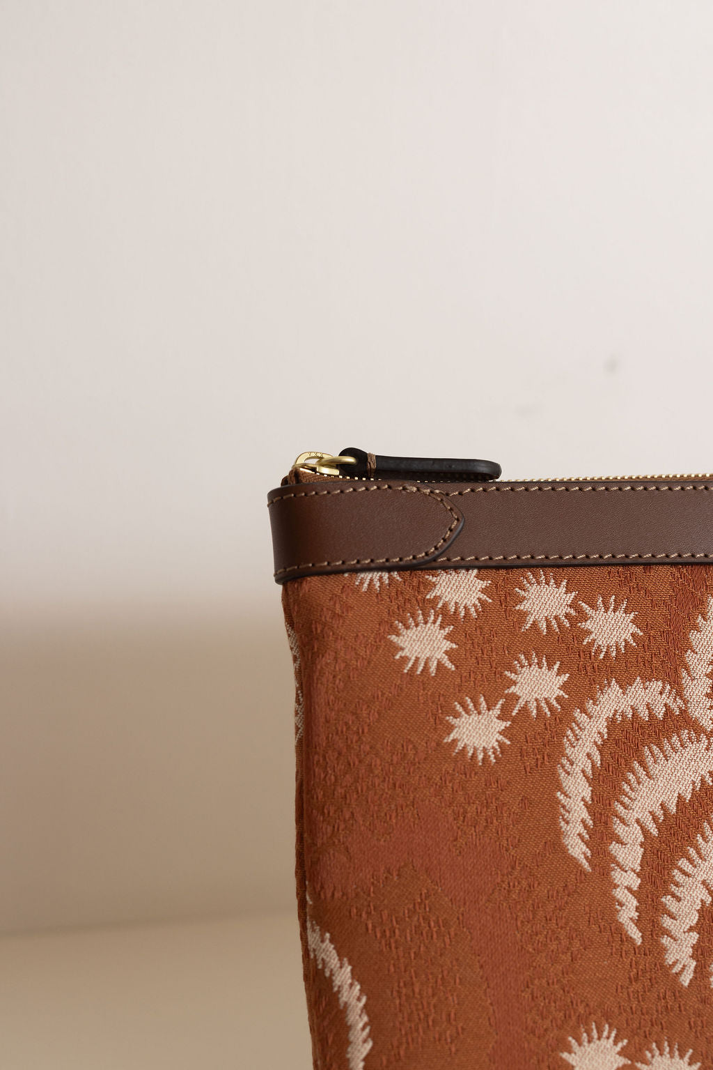 MS Pouch
