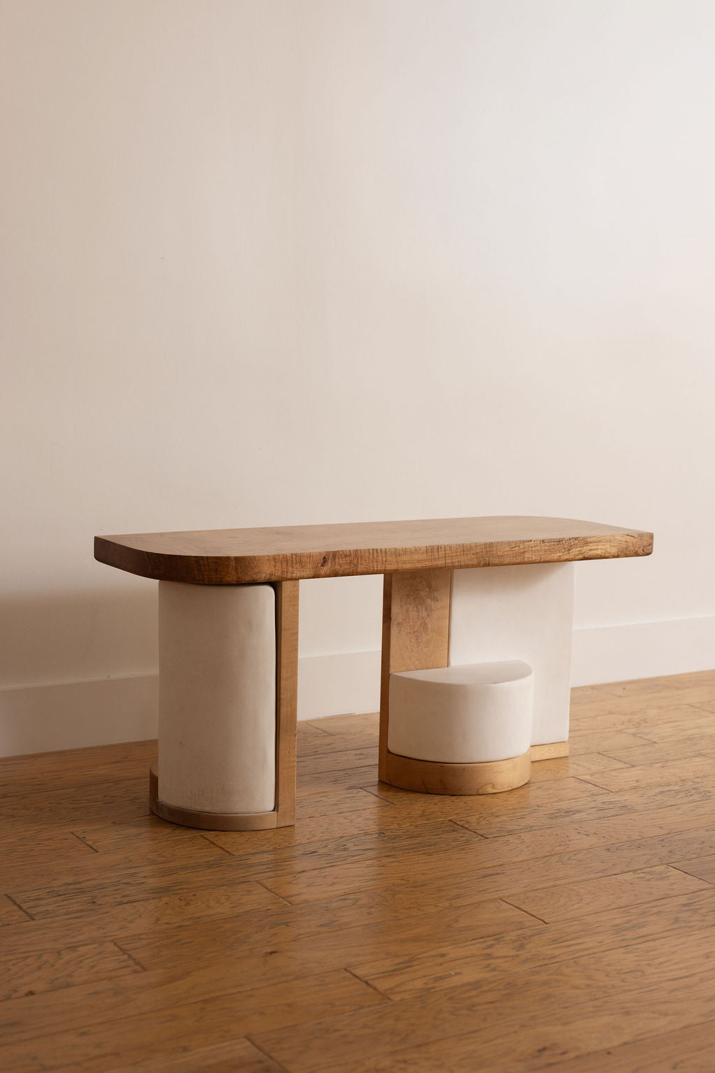 Strata Bench in White Plaster