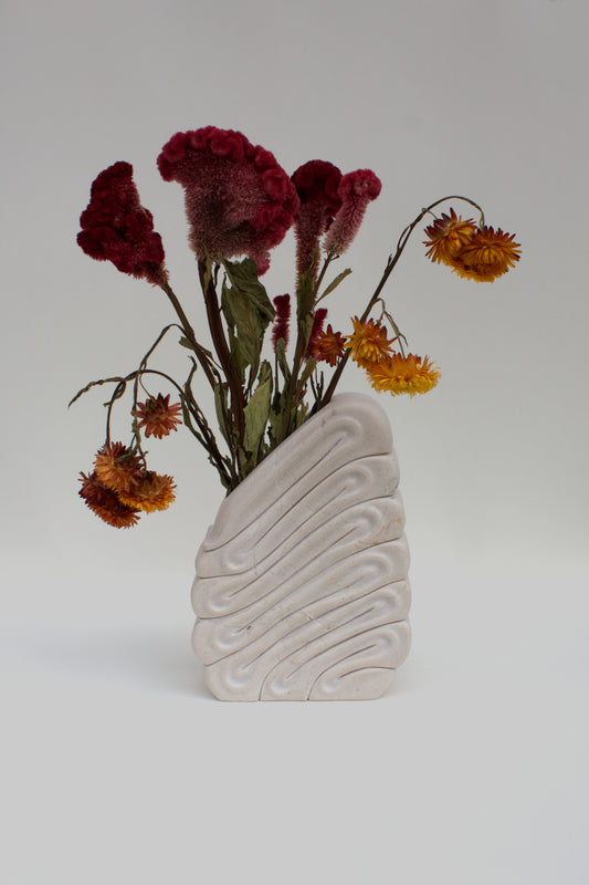 Double Cream Vase 02